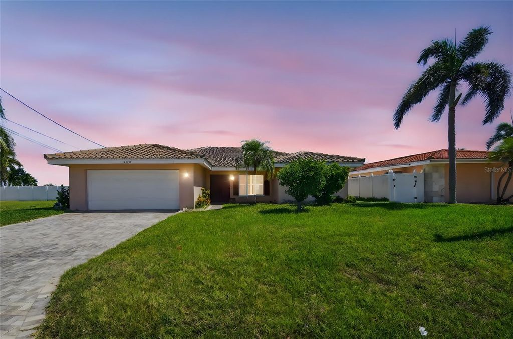 Photo of 529 Johns Pass Avenue, Madeira Beach, FL 33708 (MLS # TB8317681)