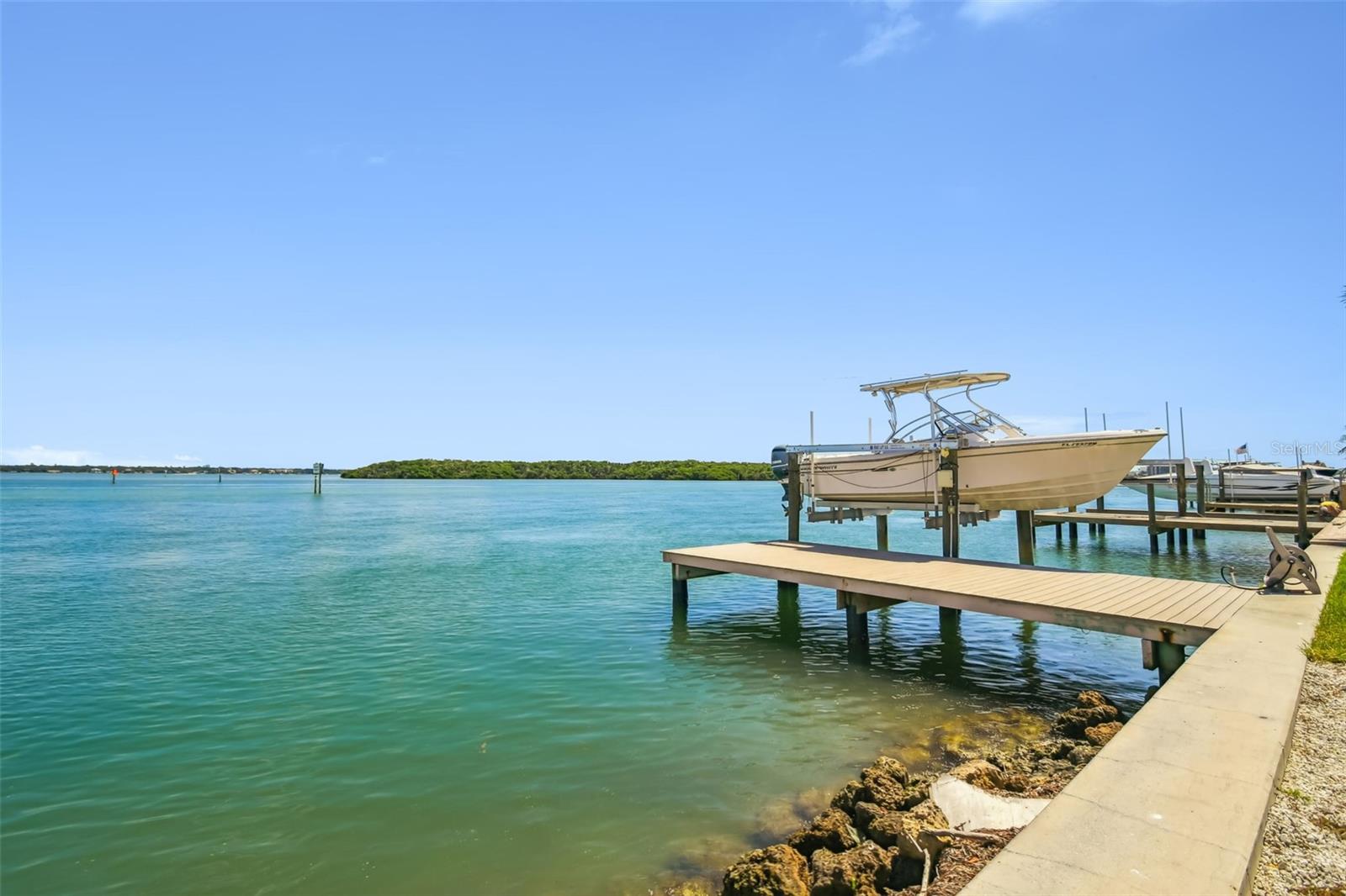 CRYSTAL ISLAND 2ND ADD - Residential
