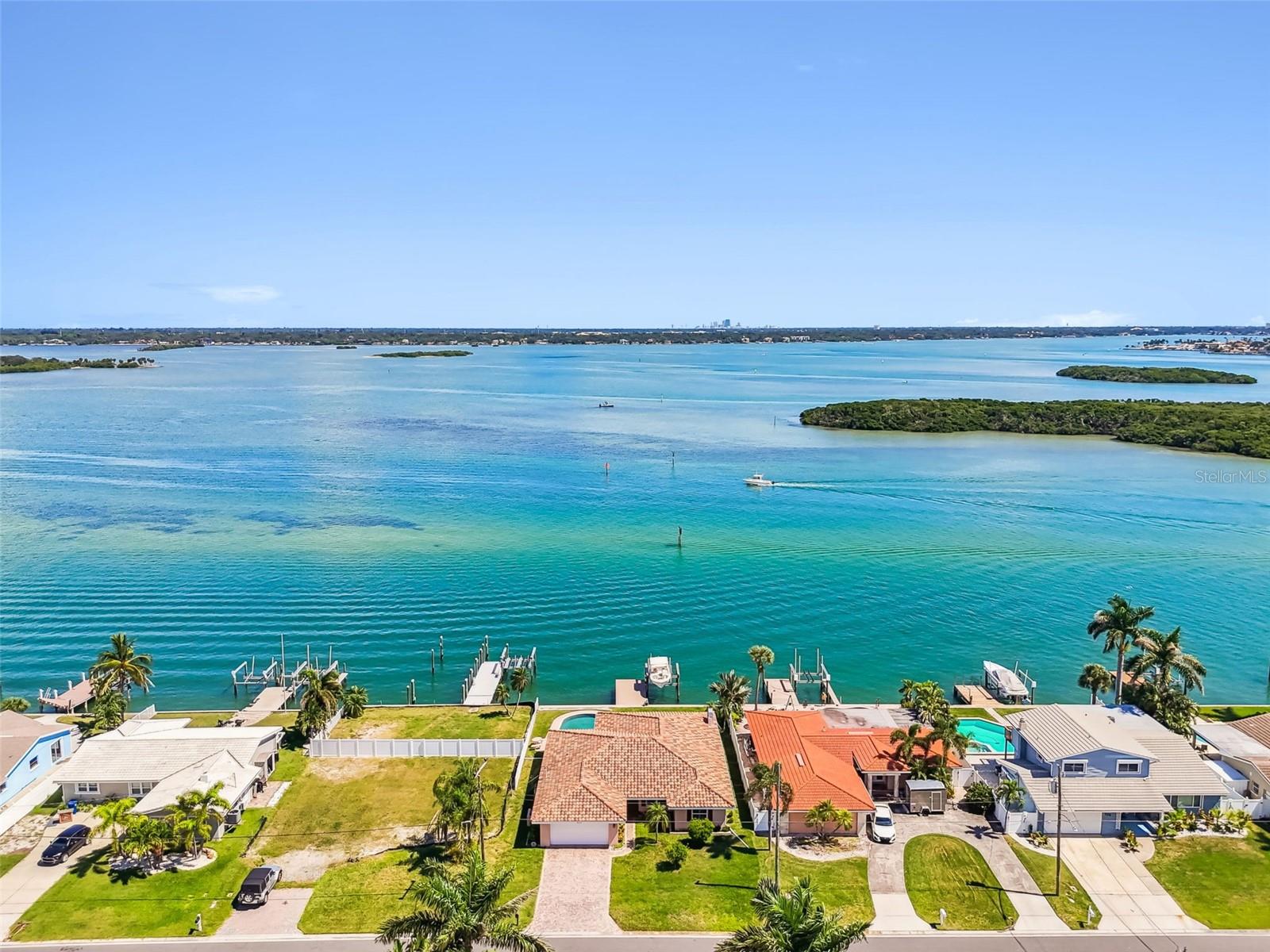CRYSTAL ISLAND 2ND ADD - Residential