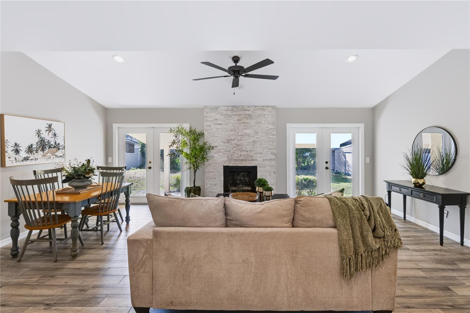 821 NOCTURNE DRIVE