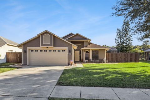 Photo of 5526 Deepdale Drive, Orlando, FL 32821 (MLS # O6362566)