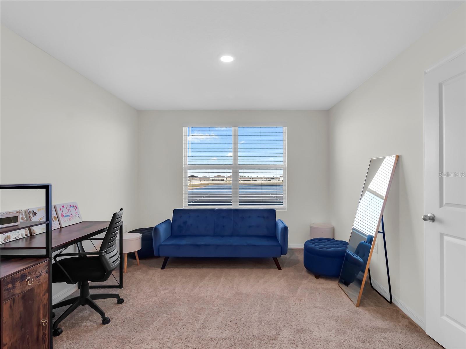 CREEK PRESERVE PH 1 6-8 - Residential Lease