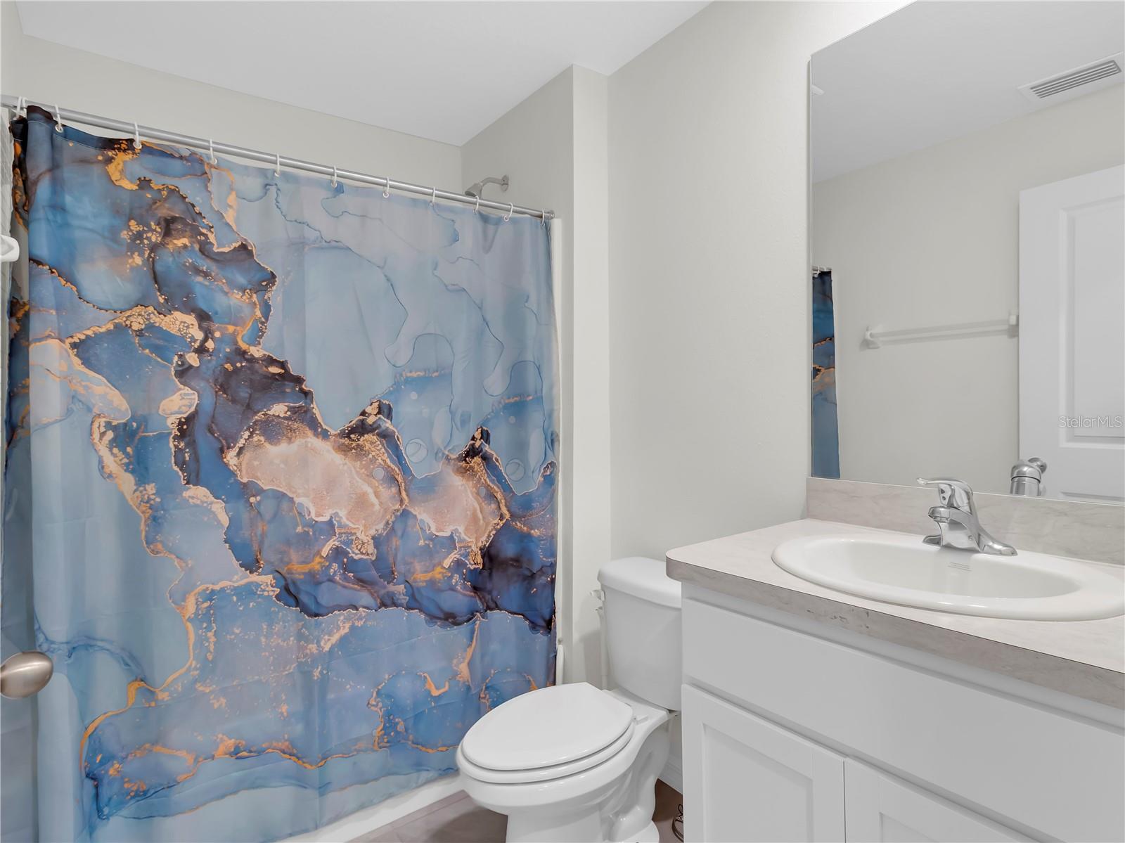 CREEK PRESERVE PH 1 6-8 - Residential Lease