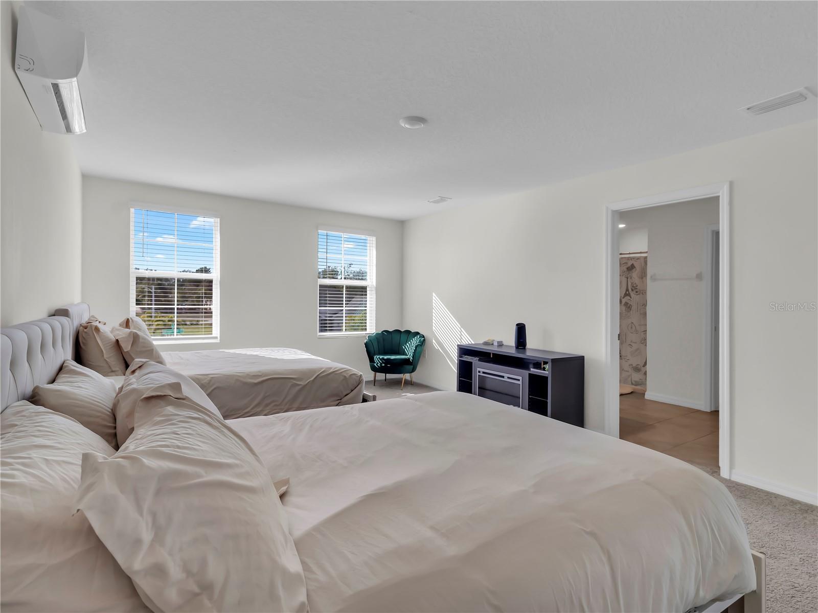 CREEK PRESERVE PH 1 6-8 - Residential Lease