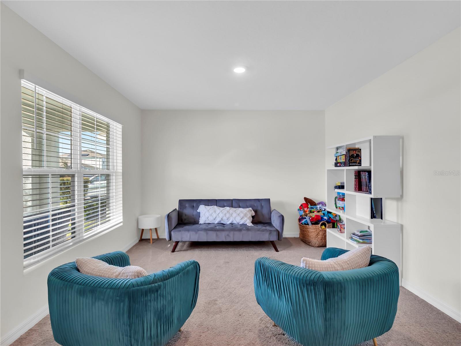 CREEK PRESERVE PH 1 6-8 - Residential Lease