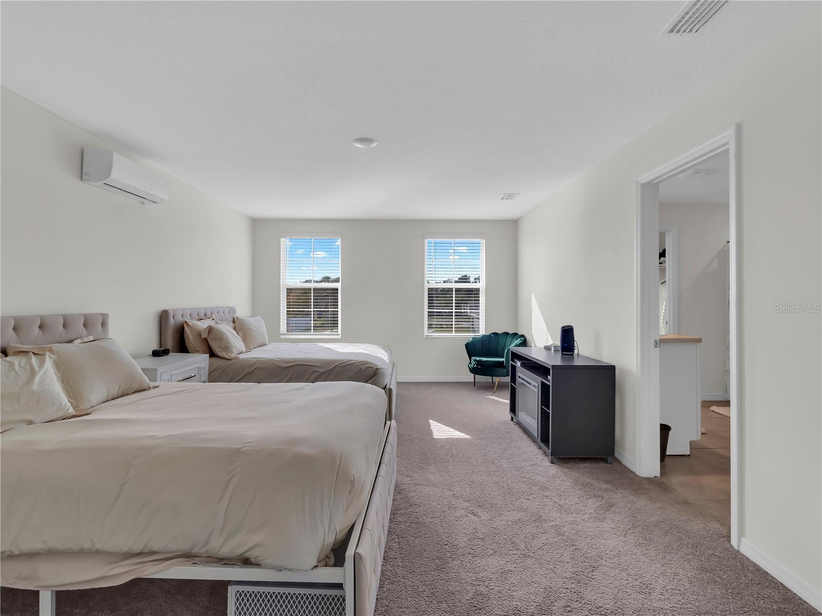 CREEK PRESERVE PH 1 6-8 - Residential Lease