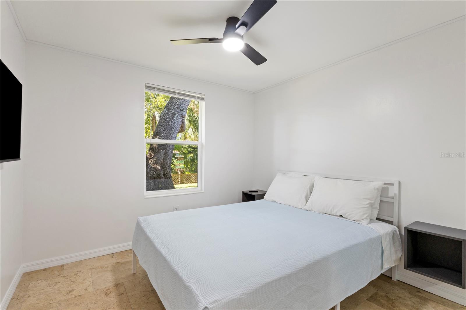 BAY BREEZE ESTATES - Residential