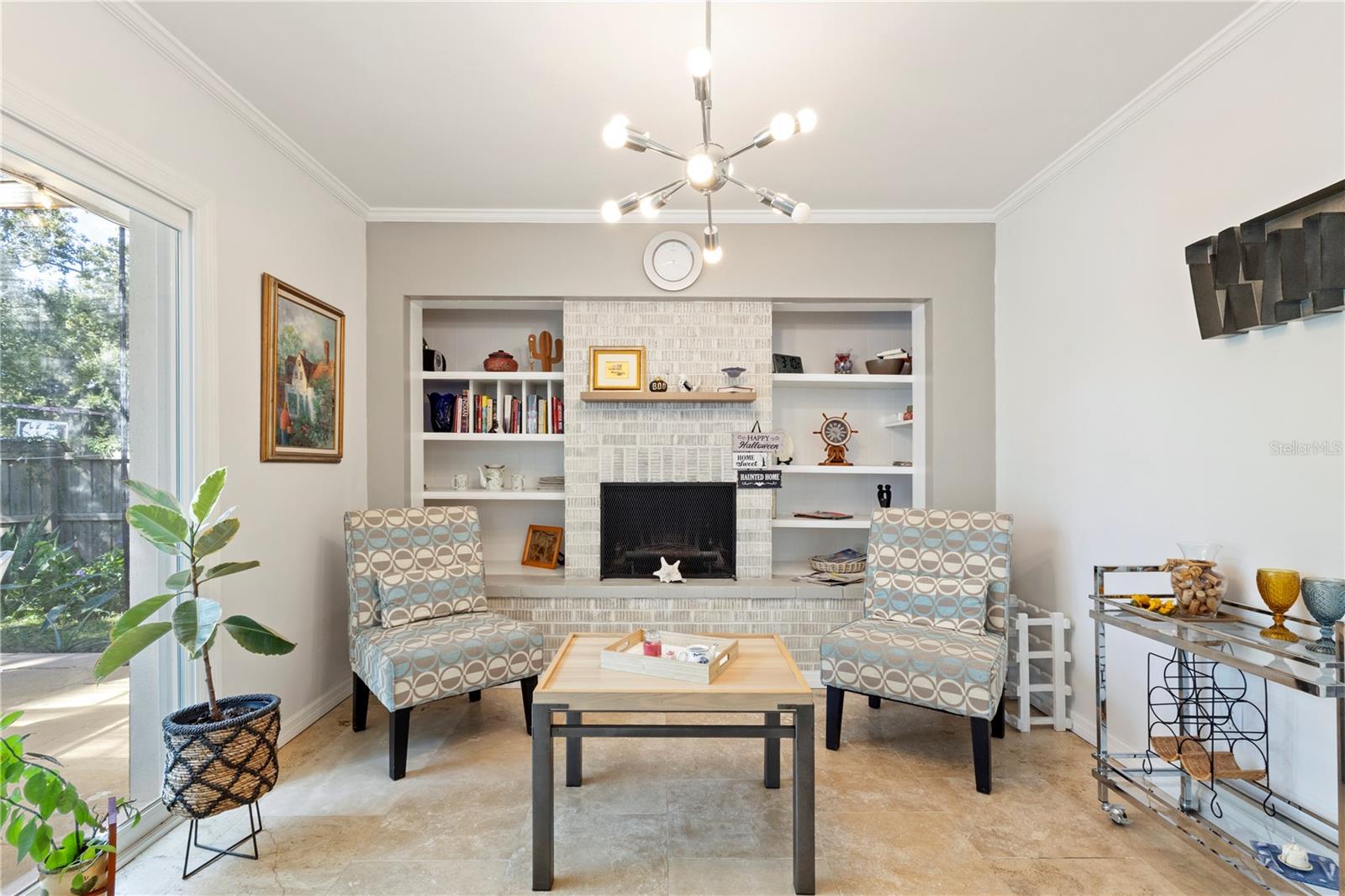 BAY BREEZE ESTATES - Residential