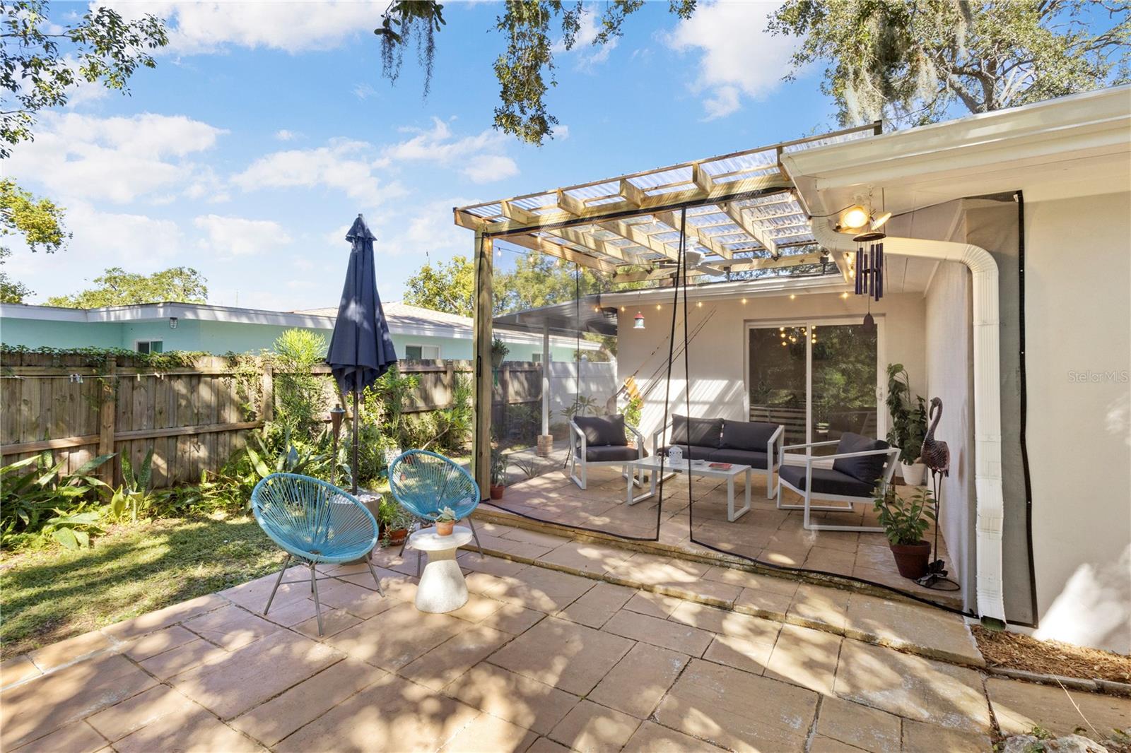 BAY BREEZE ESTATES - Residential