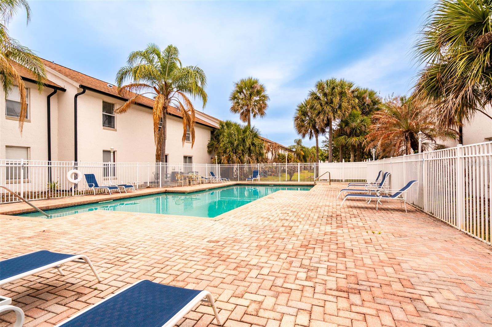 LANCELOT/WINTER PARK - Residential