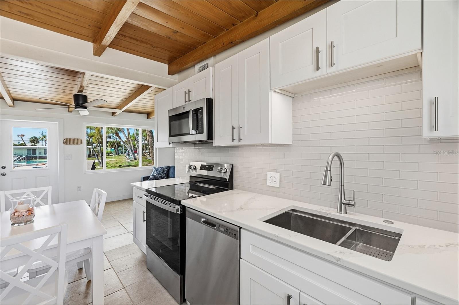 ANGLERS RESORT BLDG 03 - Residential