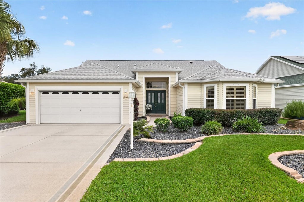 Photo of 9335 SE 176th Saffold Street #48, The Villages, FL 32162 (MLS # G5116793)