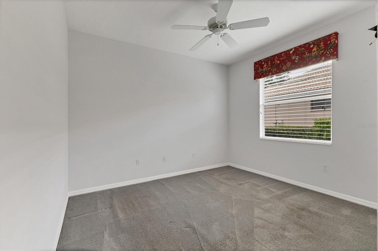 TAILFEATHER WAY AT TARA - Residential