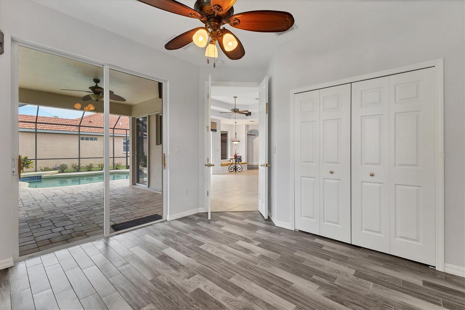 TAILFEATHER WAY AT TARA - Residential