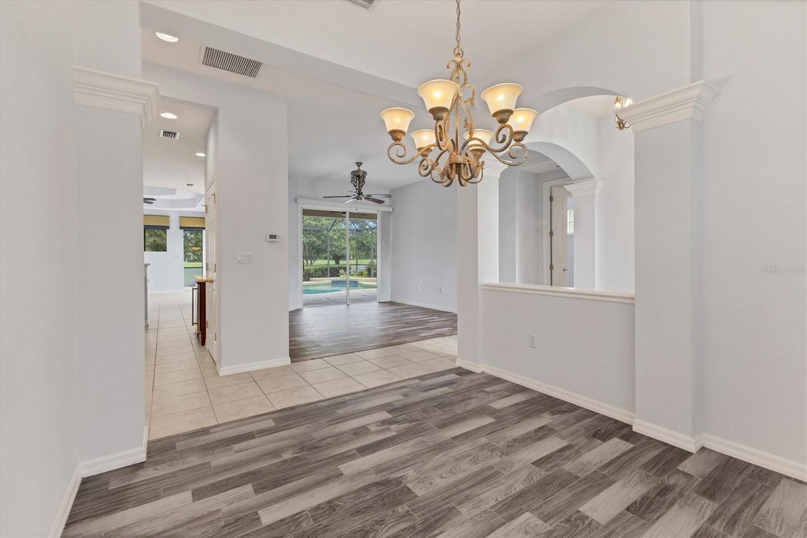 TAILFEATHER WAY AT TARA - Residential