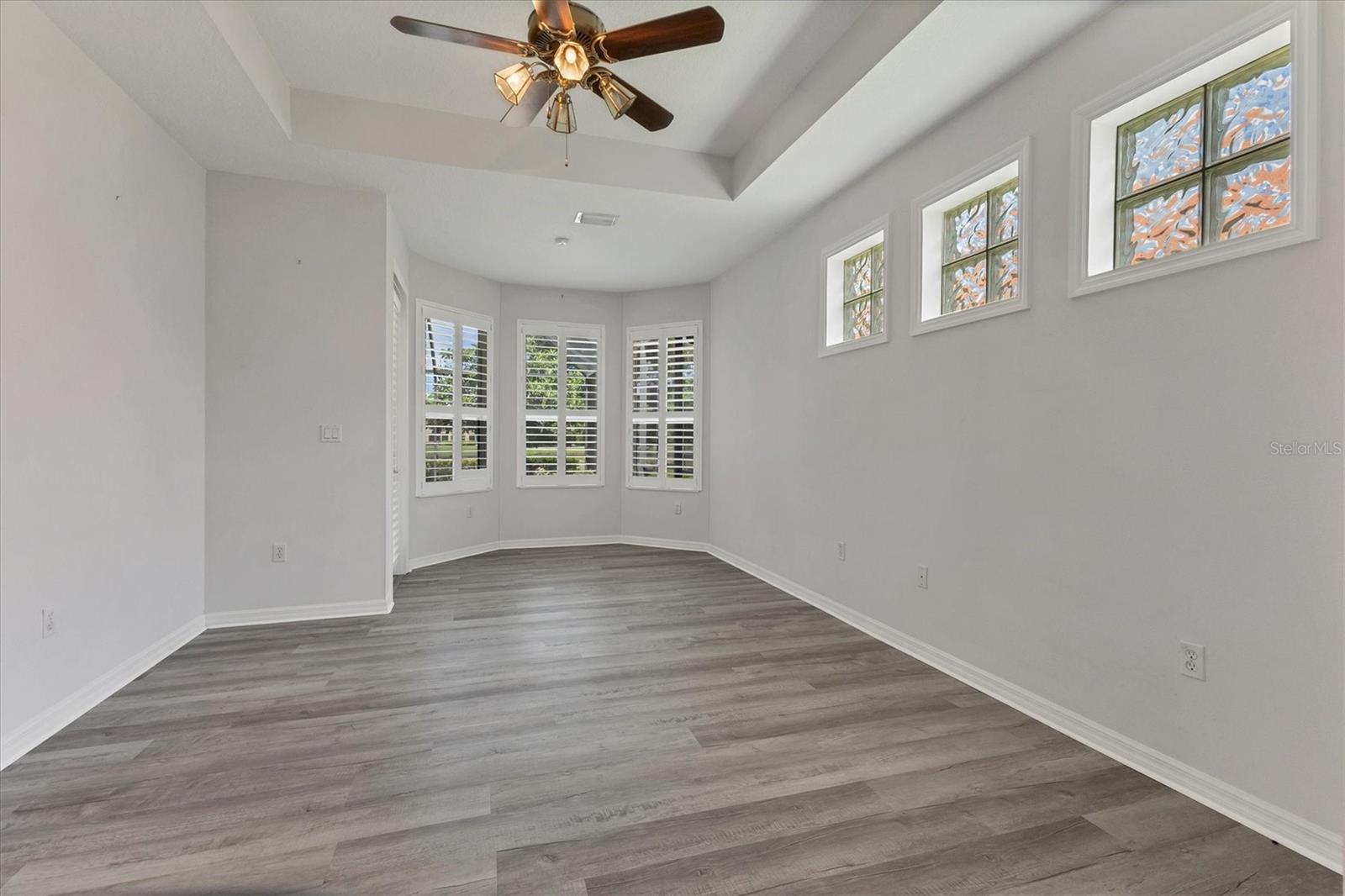 TAILFEATHER WAY AT TARA - Residential