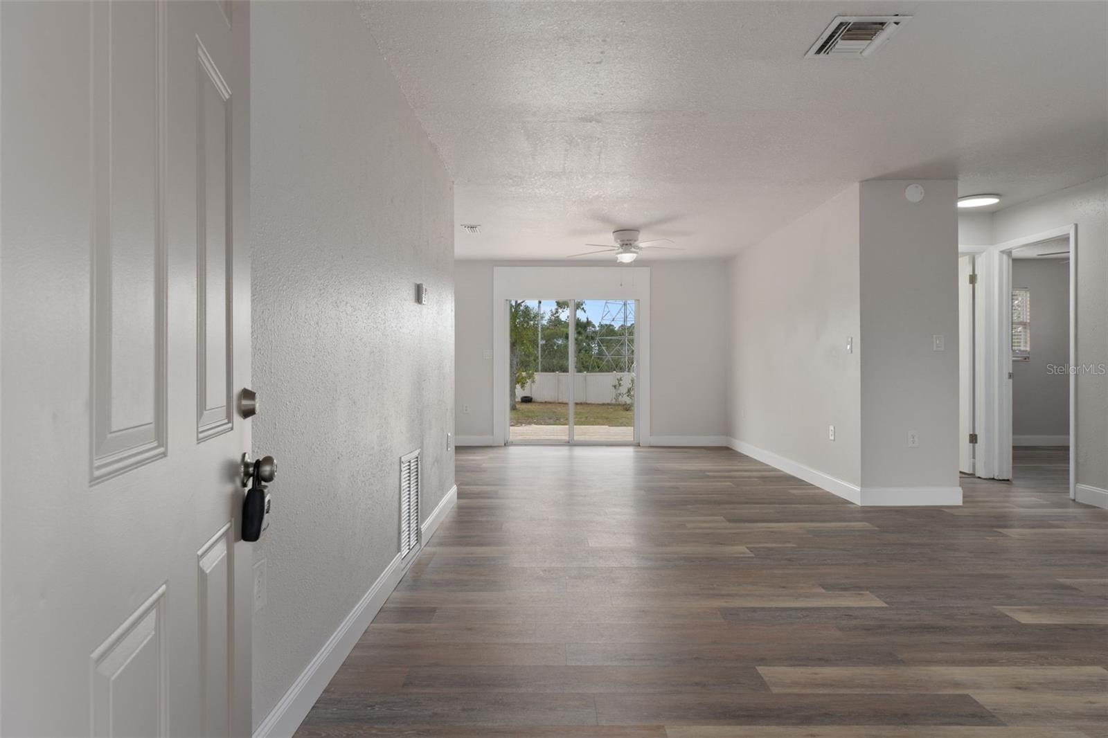 SPRING HILL - Residential