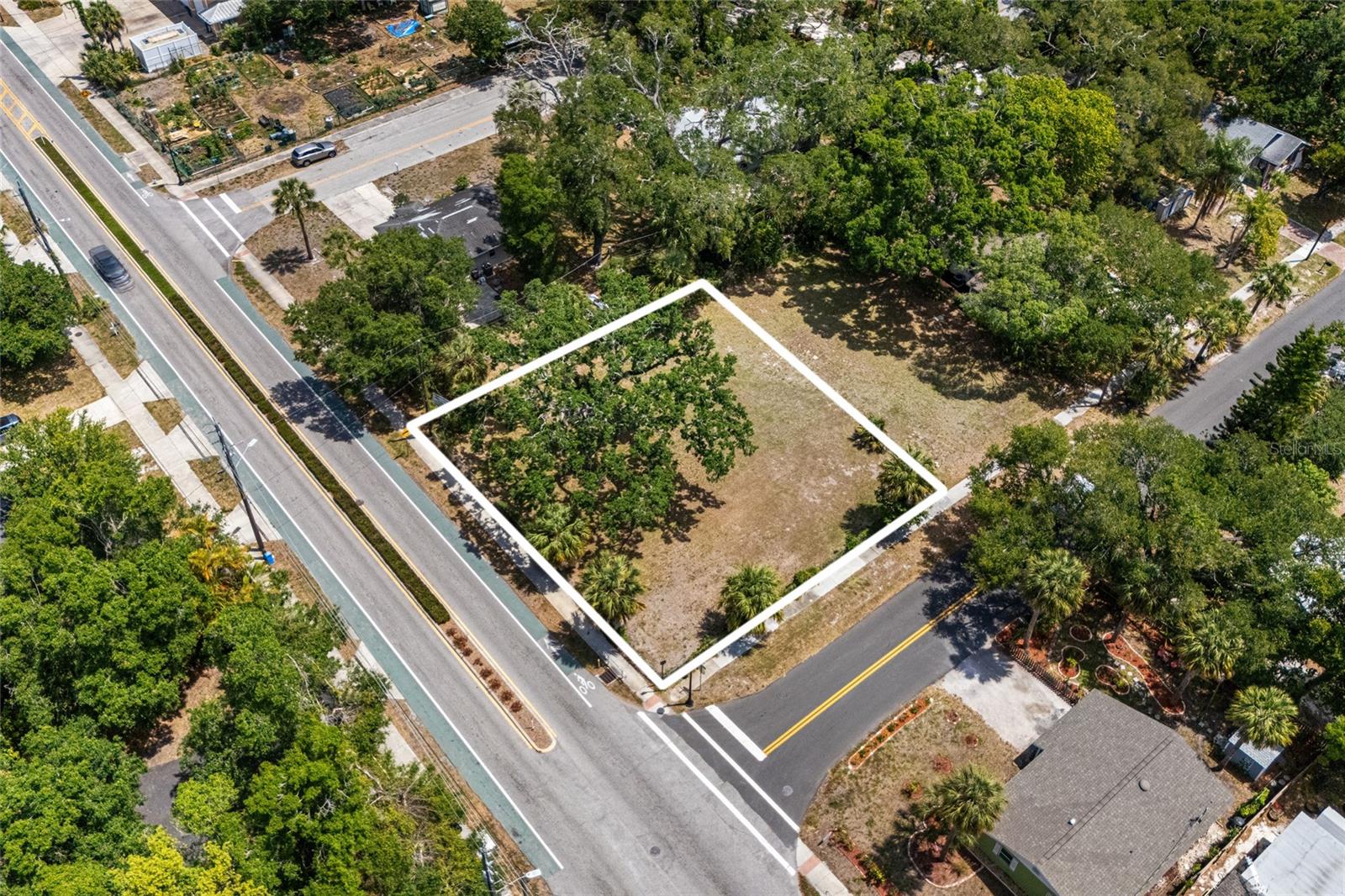 NORTH RIVERSIDE PARK - Land