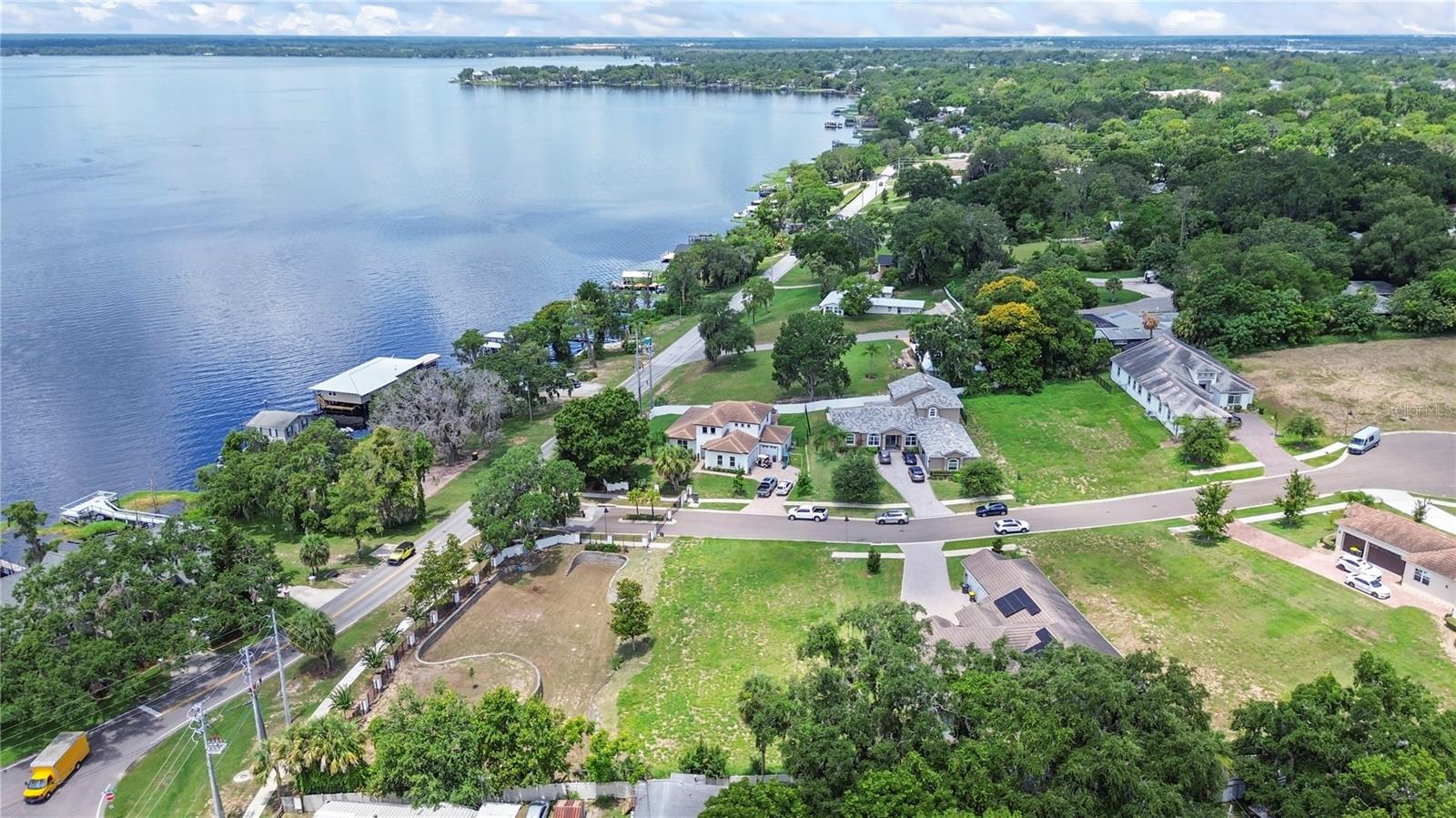 MOORINGS/CLERMONT - Land