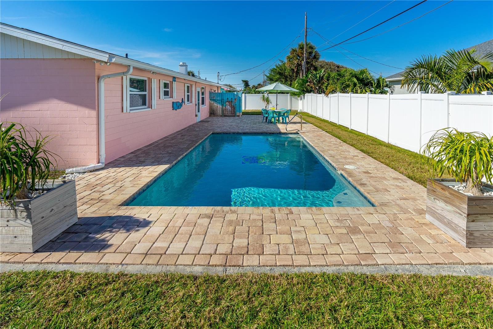 RIOMAR BEACHES - Residential