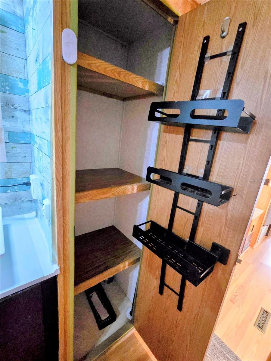 COUNTRY AIRE VILLAGE - Residential