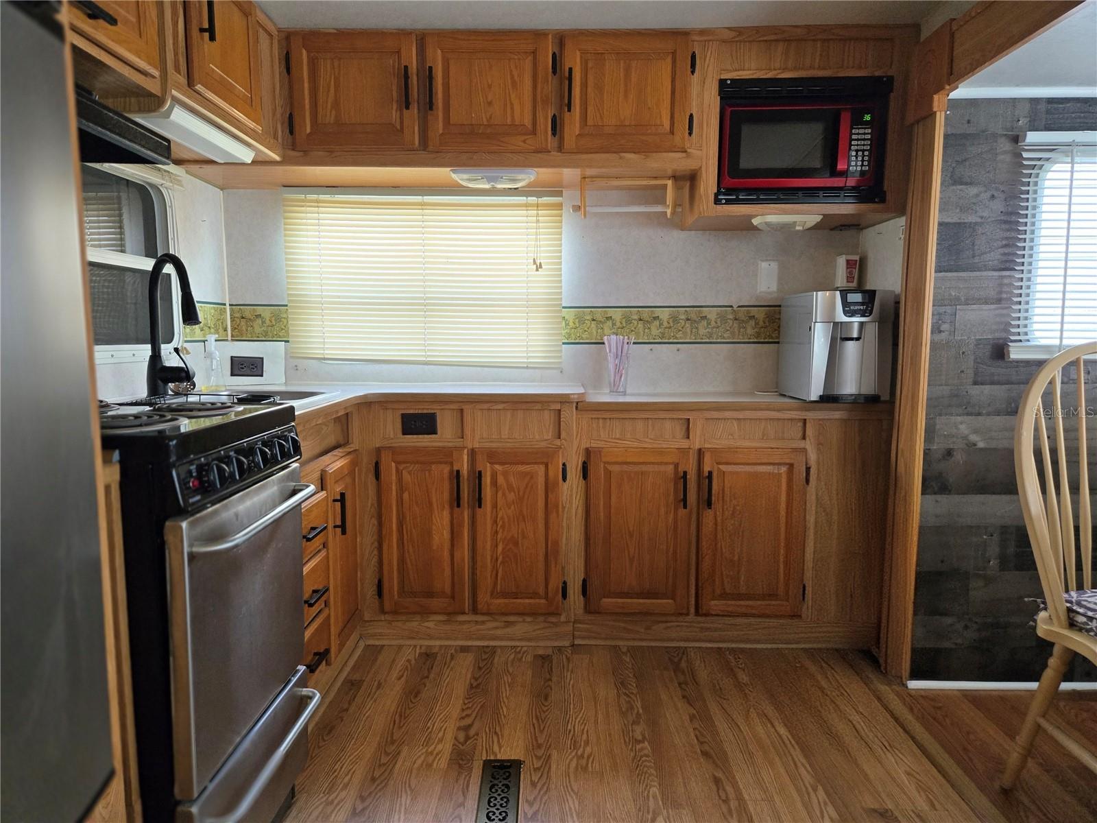 COUNTRY AIRE VILLAGE - Residential