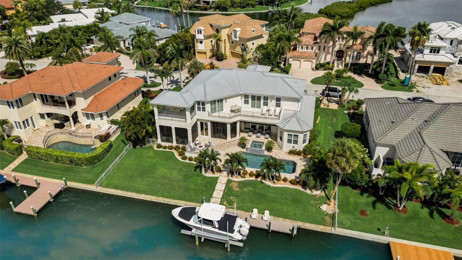 COUNTRY CLUB SHORES SEC 03 - Residential