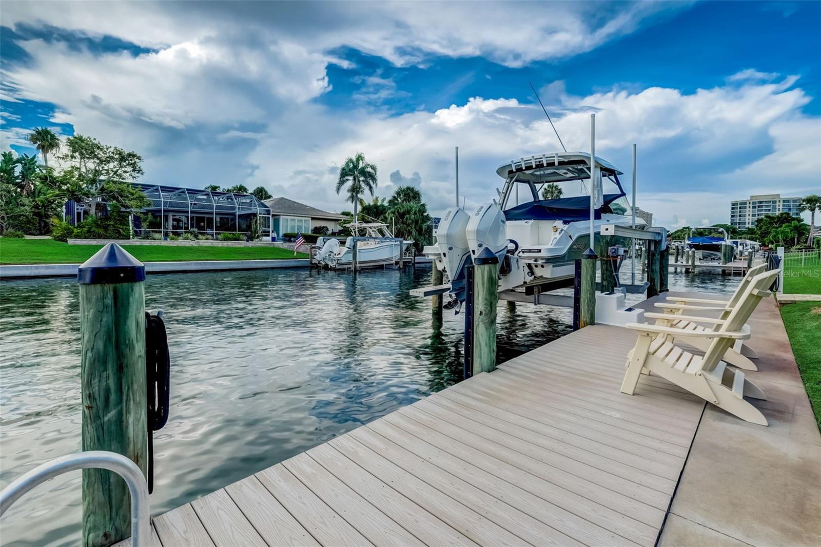 COUNTRY CLUB SHORES SEC 03 - Residential