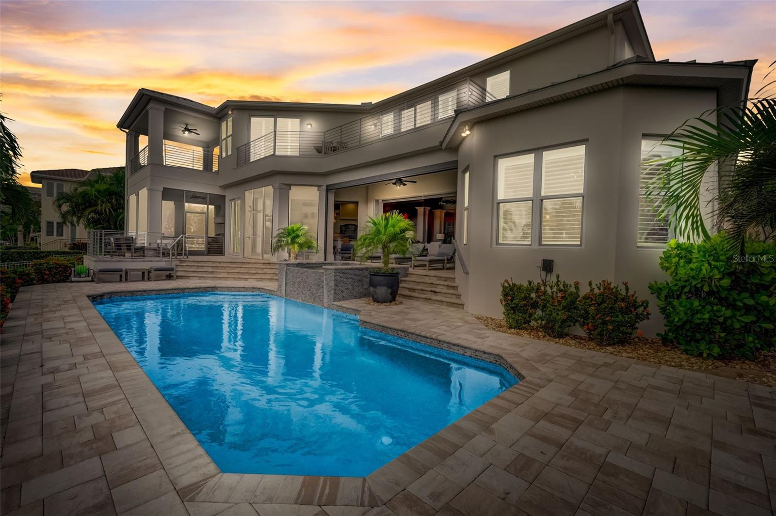 COUNTRY CLUB SHORES SEC 03 - Residential