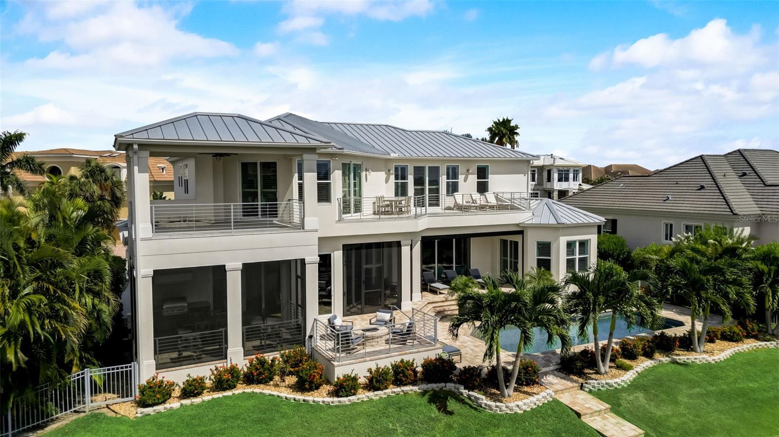 COUNTRY CLUB SHORES SEC 03 - Residential