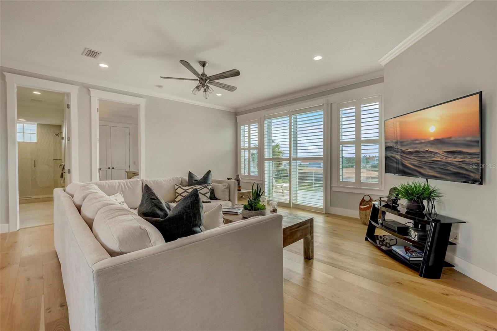 COUNTRY CLUB SHORES SEC 03 - Residential