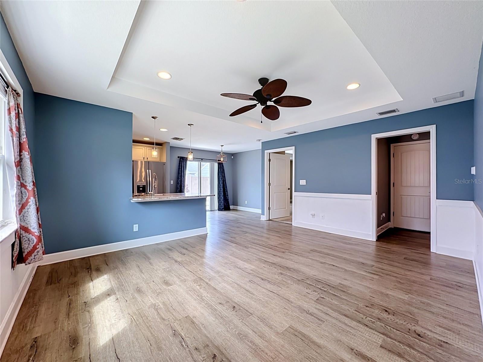 812 33RD STREET W