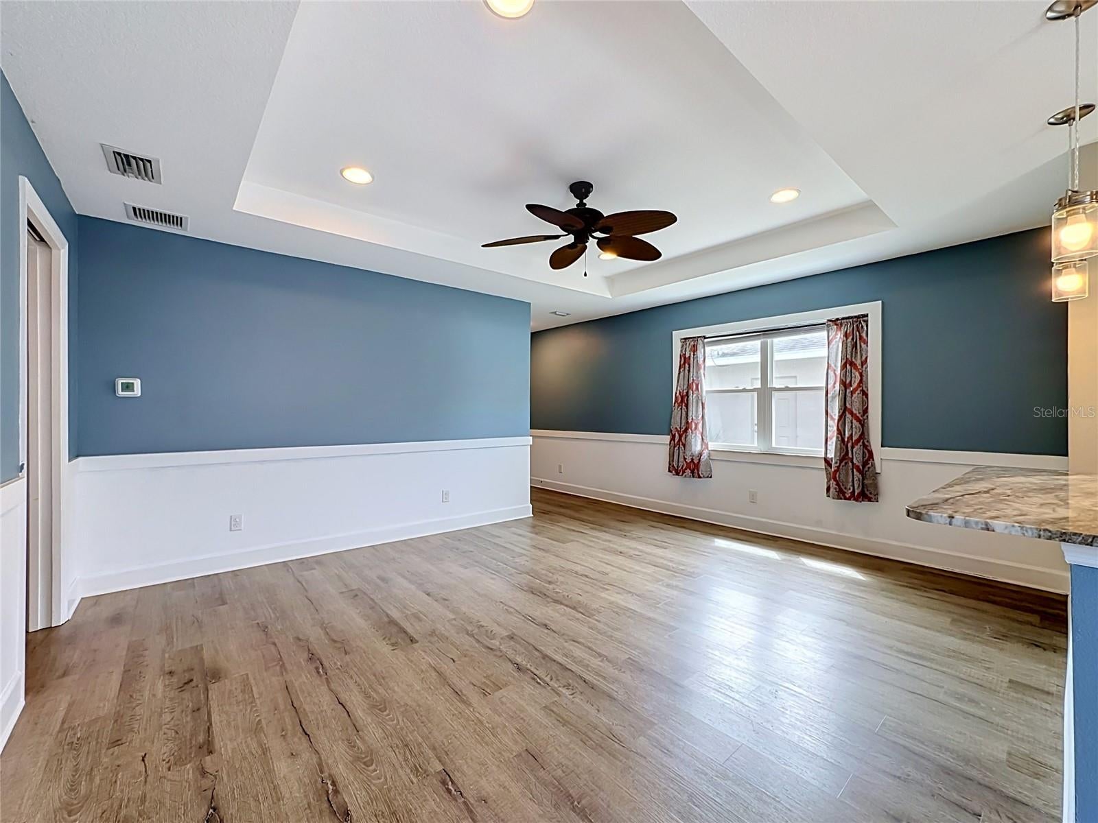 812 33RD STREET W
