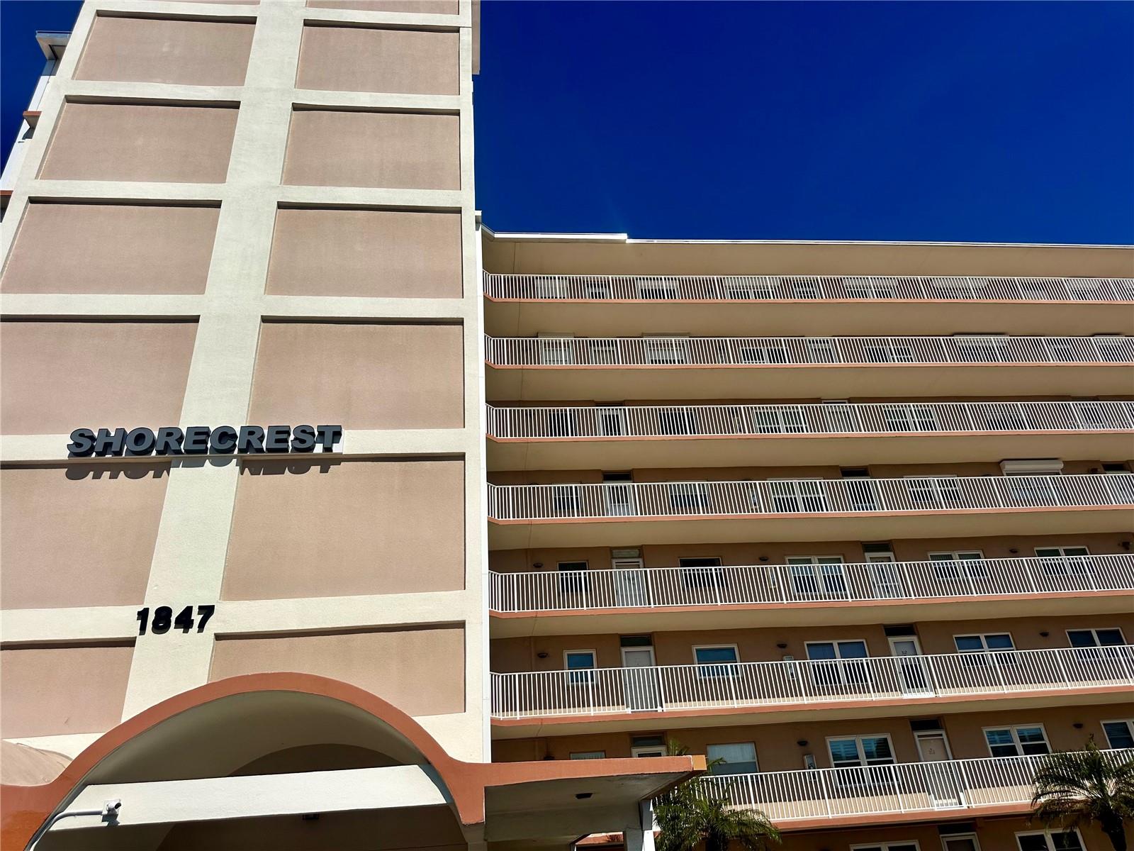 SHORE CREST BLDG - Residential