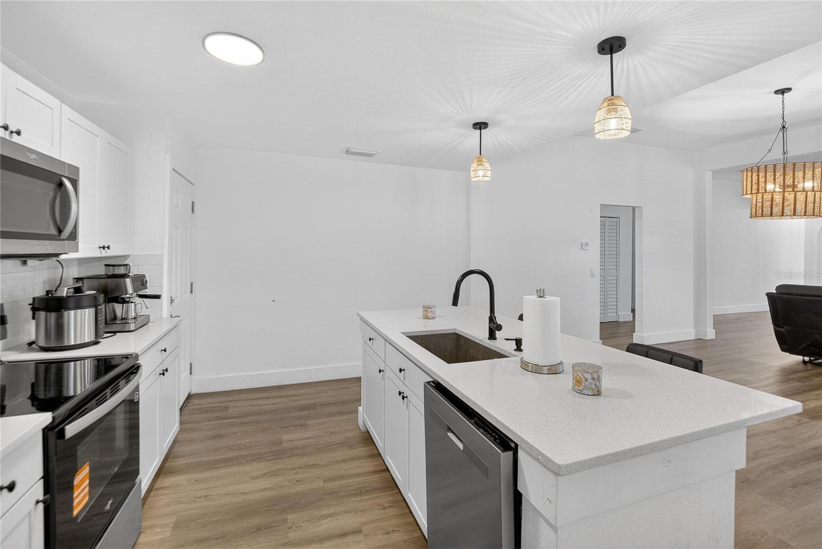 MCMURRAY E R ADD - Residential