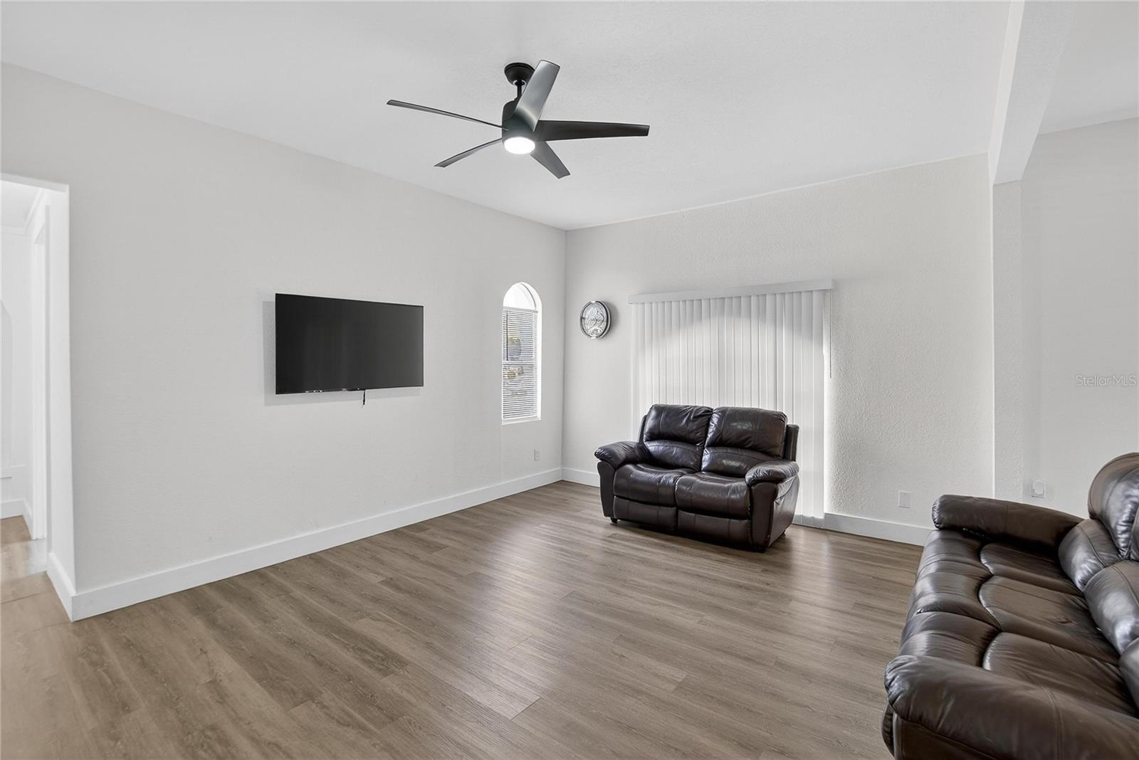 MCMURRAY E R ADD - Residential