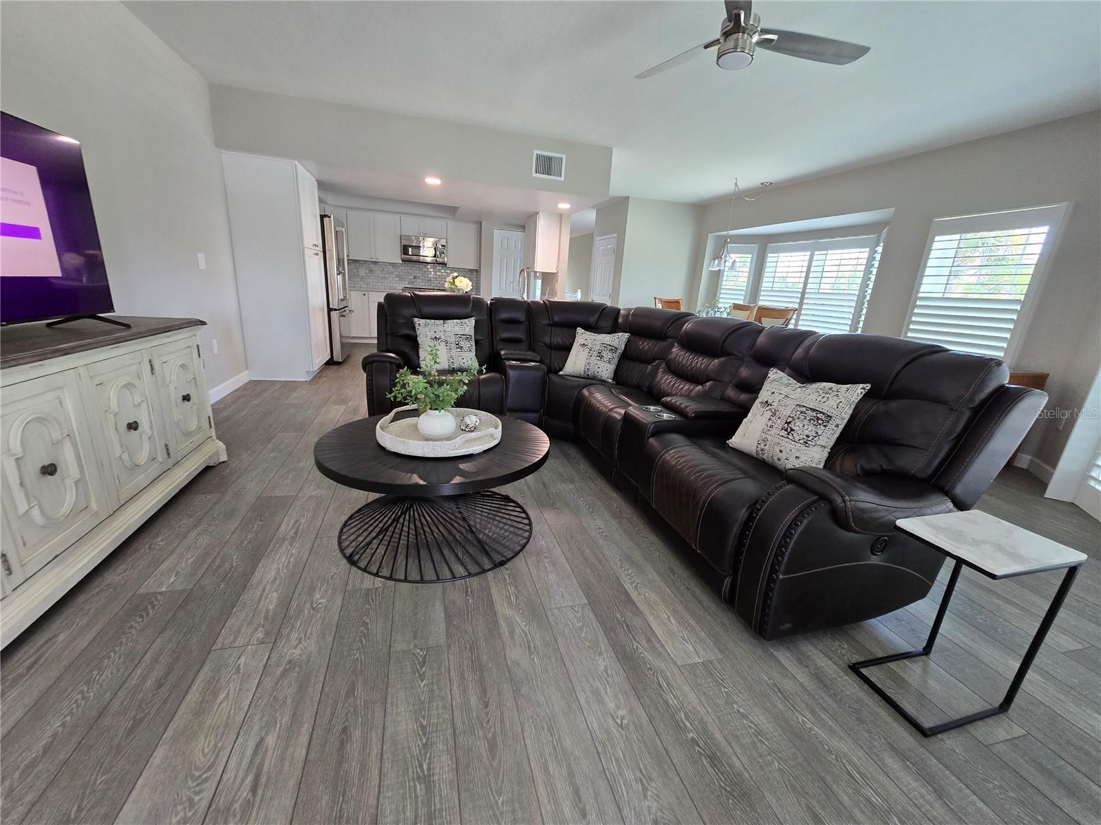 CAPTIVA CAY TWNHMS - Residential Lease