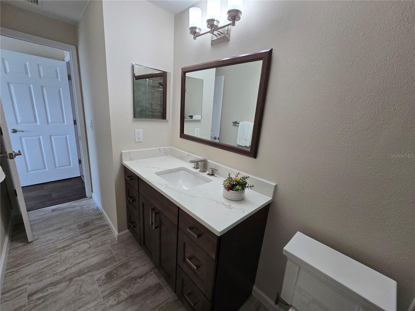 CAPTIVA CAY TWNHMS - Residential Lease