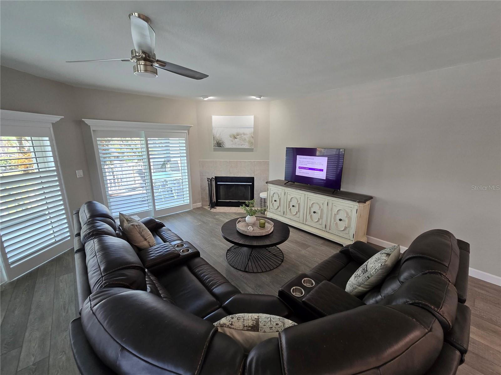CAPTIVA CAY TWNHMS - Residential Lease