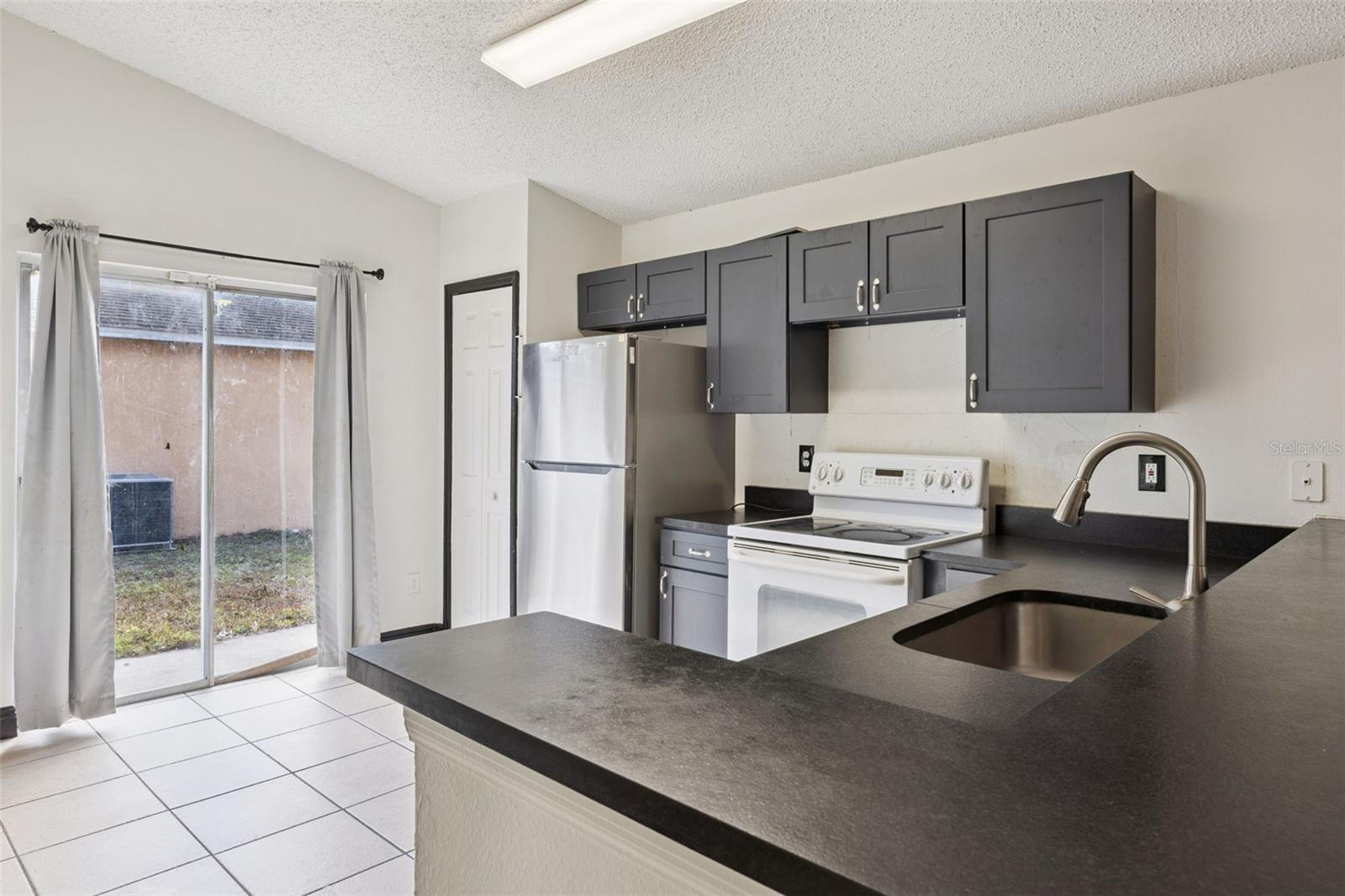 SILVER PINES POINTE PH 02 45/139 - Residential