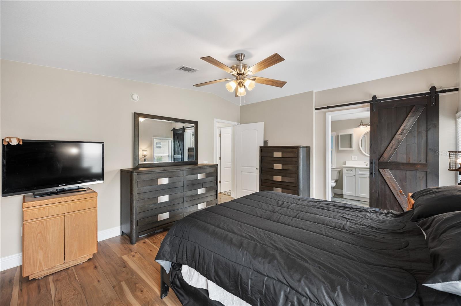 FOXWOOD LAKE ESTATES PH 01 - Residential