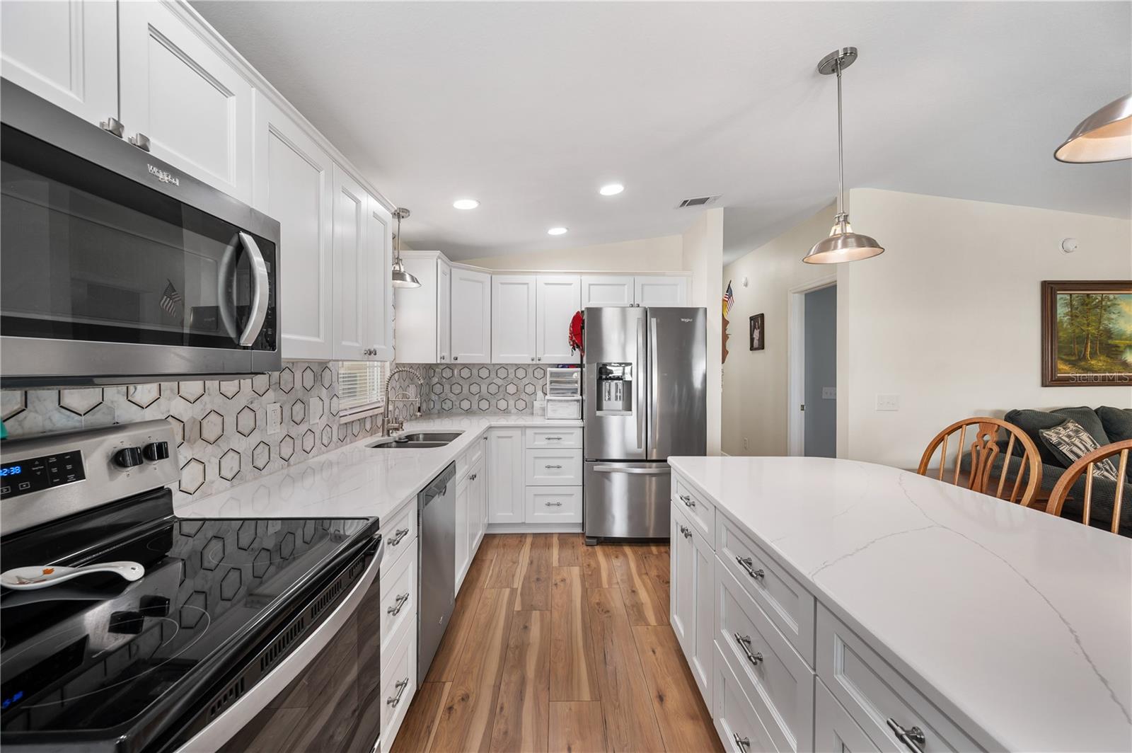 FOXWOOD LAKE ESTATES PH 01 - Residential