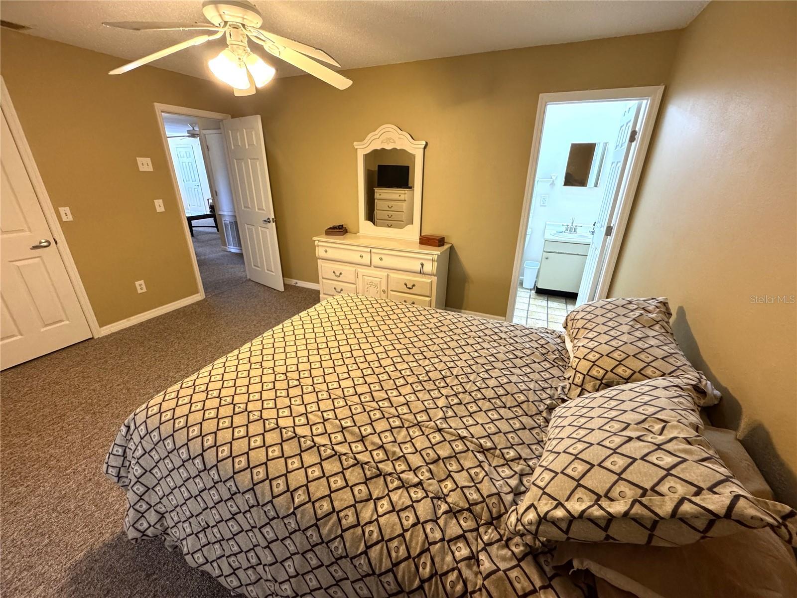 HERITAGE VILLAGE WEST - Residential