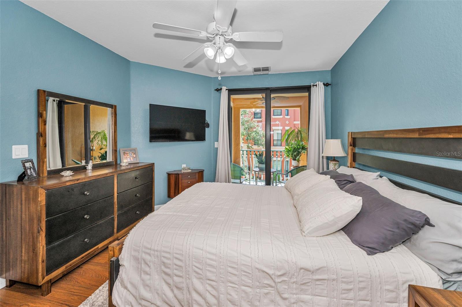 GRAND BELLAGIO AT BAYWATCH CONDO THE - Residential Lease