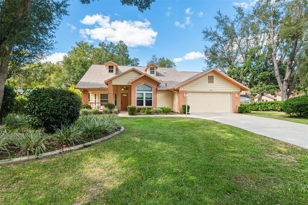 Photo of 9120 SW 193rd Circle, Dunnellon, FL 34432 (MLS # W7880025)