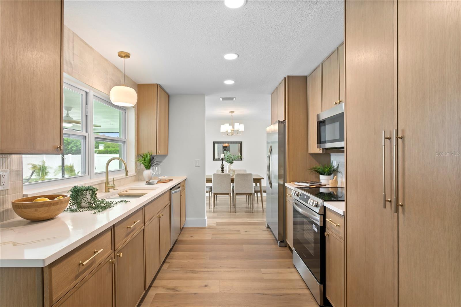 PINE OAK 2ND ADD - Residential