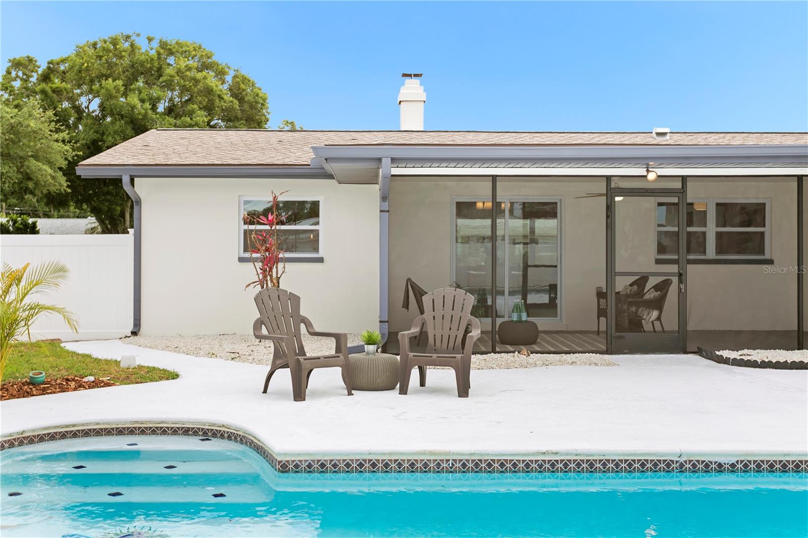 PINE OAK 2ND ADD - Residential