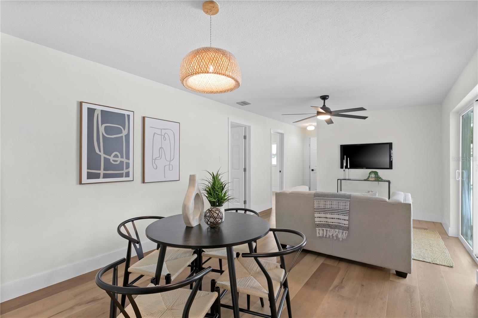 PINE OAK 2ND ADD - Residential