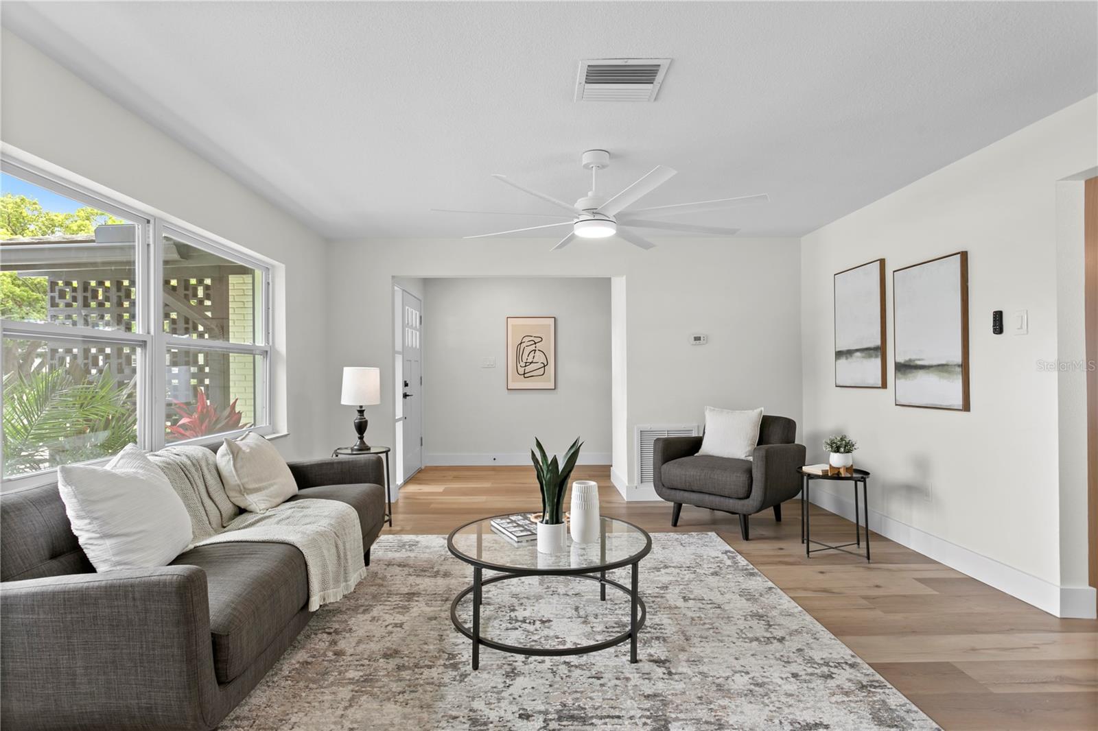 PINE OAK 2ND ADD - Residential