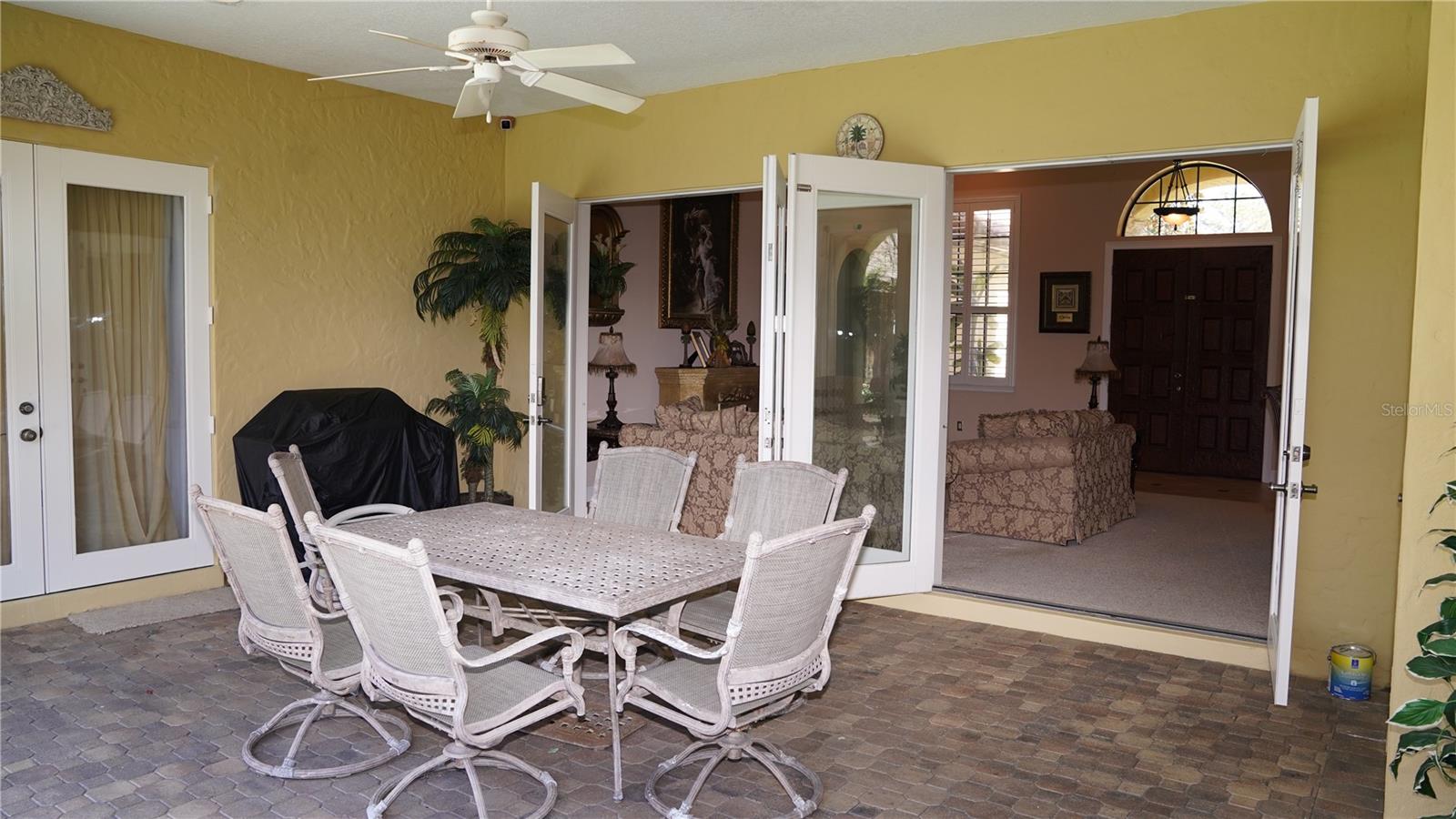 KENSINGTON PARK - Residential